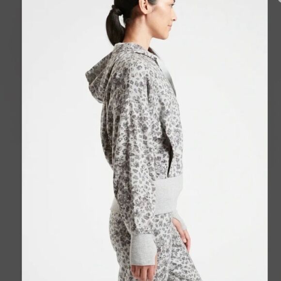 Athleta Balance Zip Up Hoodie Gray Cheetah Print 1X - Picture 8 of 9